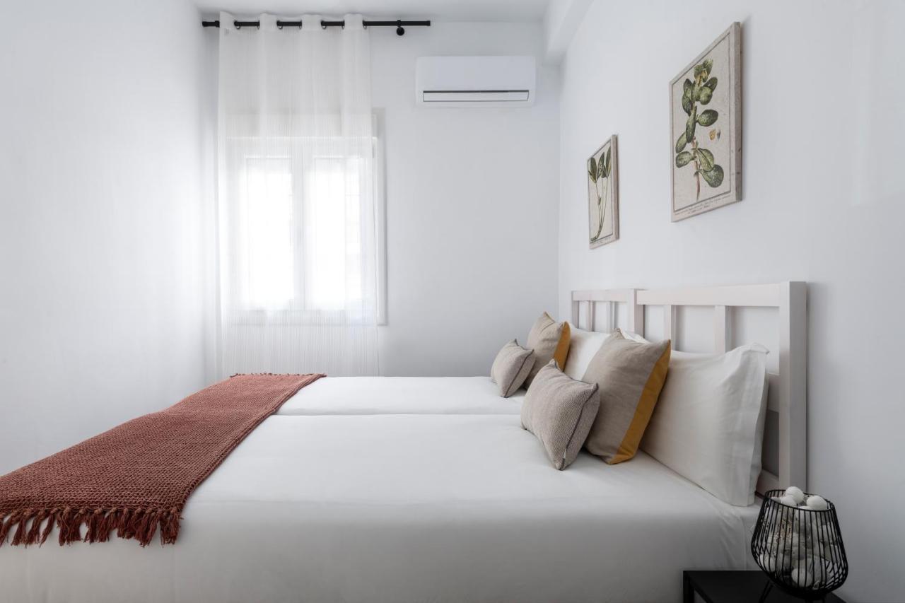 Mino Suite Apartment Севиля Екстериор снимка