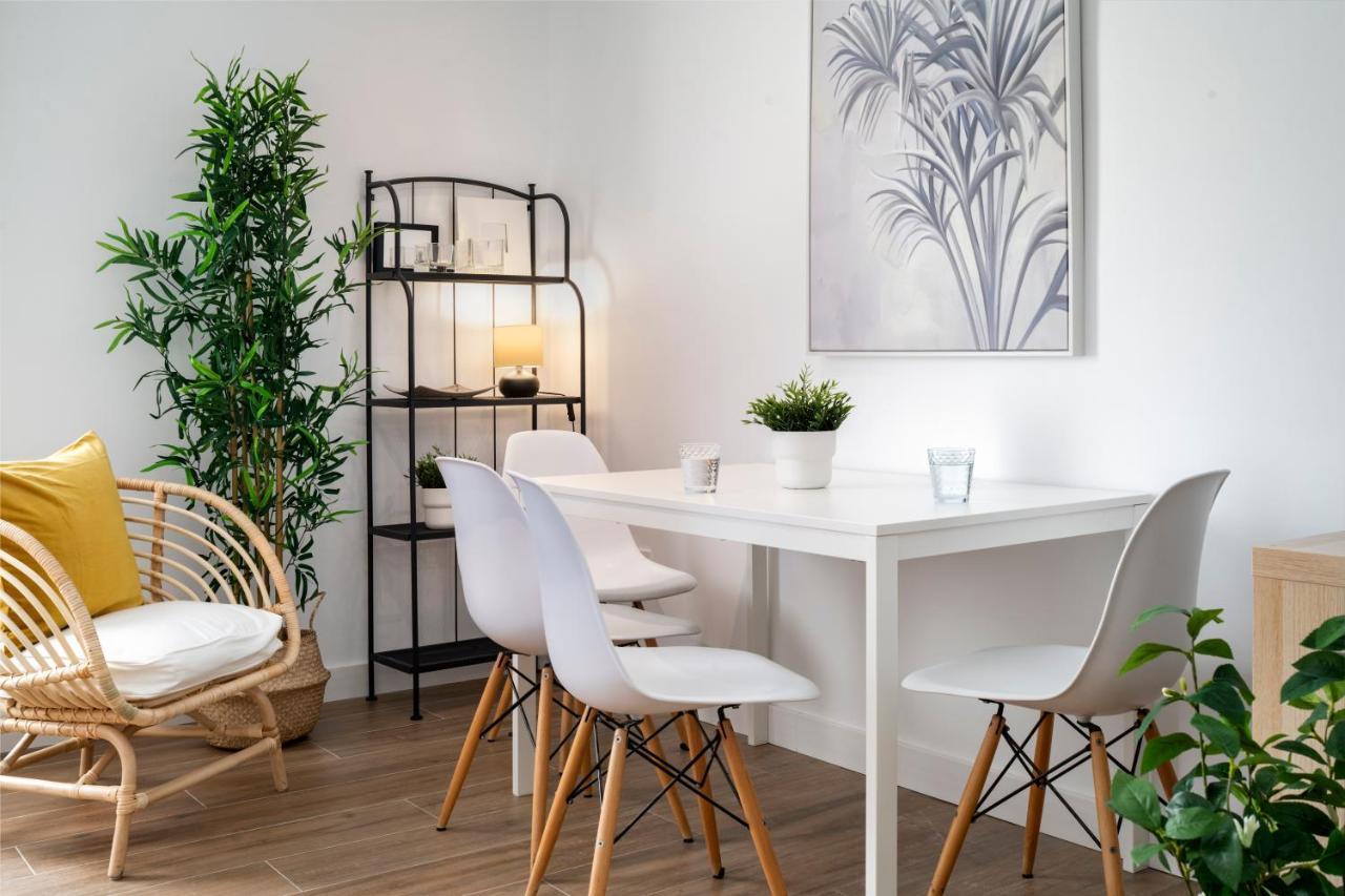 Mino Suite Apartment Севиля Екстериор снимка