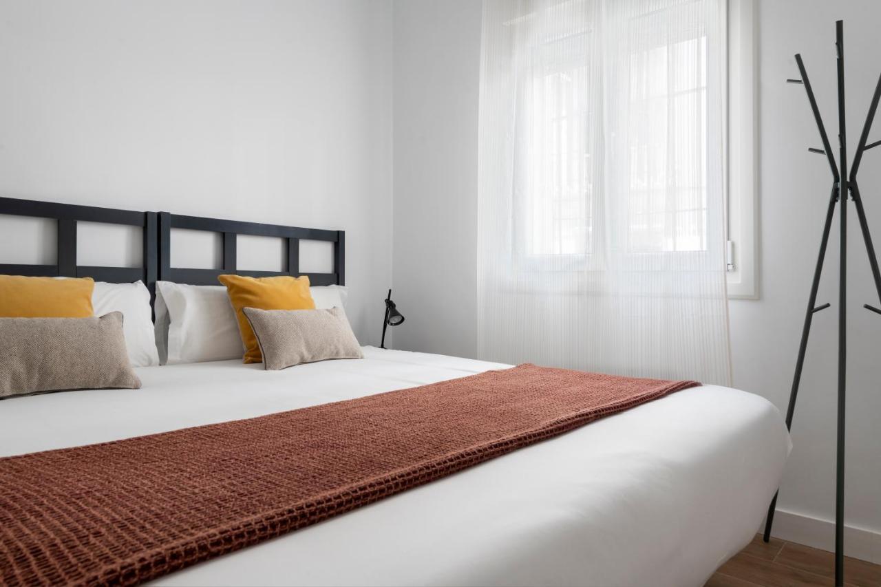 Mino Suite Apartment Севиля Екстериор снимка